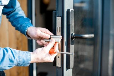 Commercial Lockout Assistance
